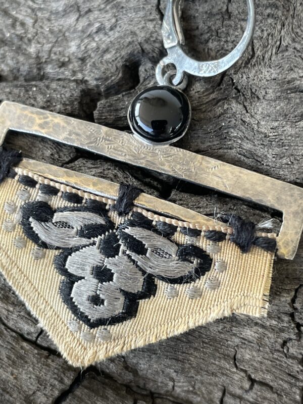 Diana_Dello_Jewelry_akantuse ööliblikad, uuestisünd I