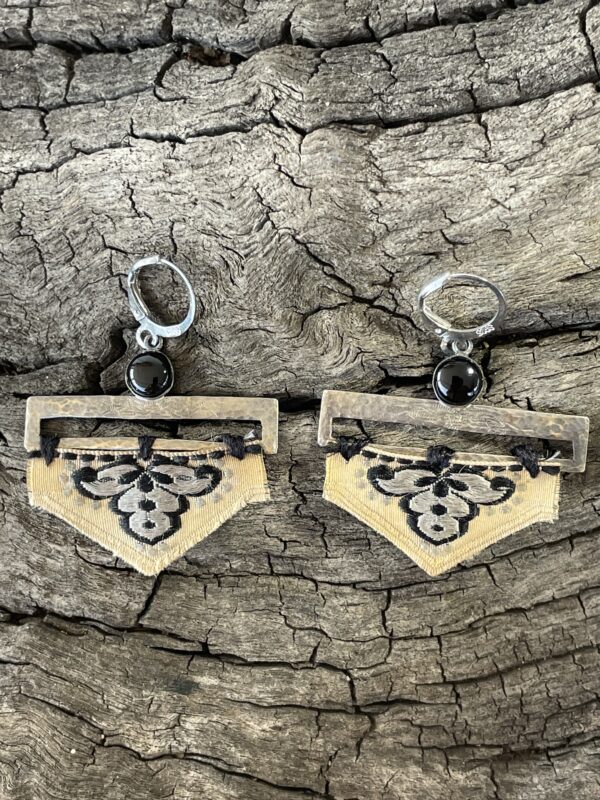 Diana_Dello_Jewelry_akantuse ööliblikad, uuestisünd I