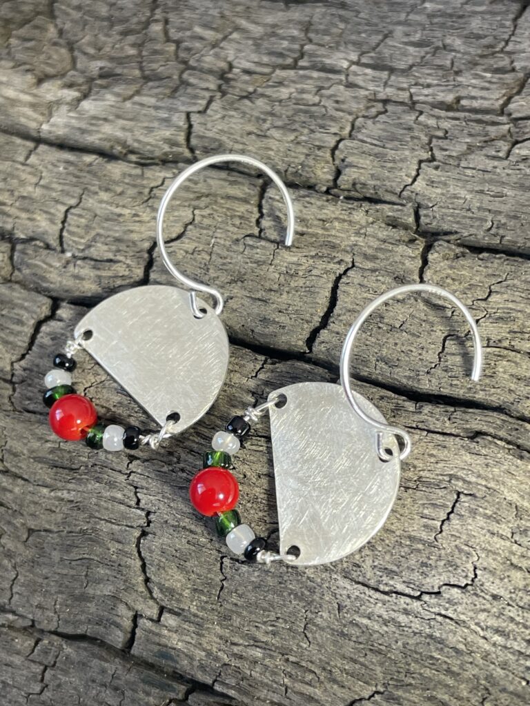 laste elud, klaaspärlimäng I_Diana_Dello_Jewelry